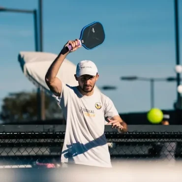 kham pha cac loai grip vot pickleball em lai hieu suat toi uu
