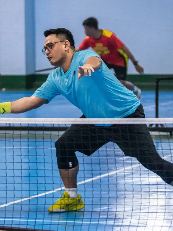 kham pha su khac biet giua vot carbon va composite trong pickleball