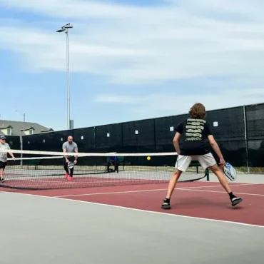 kham pha top giay pickleball chat luong ang mua nhat nam