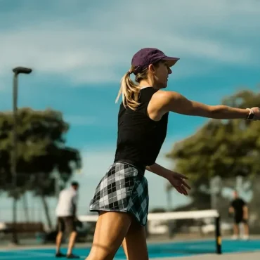 kich thuoc vot pickleball nhung ieu ban can biet e chon ung