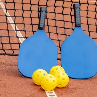 thoi gian su dung bong pickleball khi nao can thay the